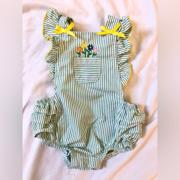 Goodlads Girl's Size 3 Month Ruffled Romper Green Striped with Floral Embroidery - Picture 4 of 4